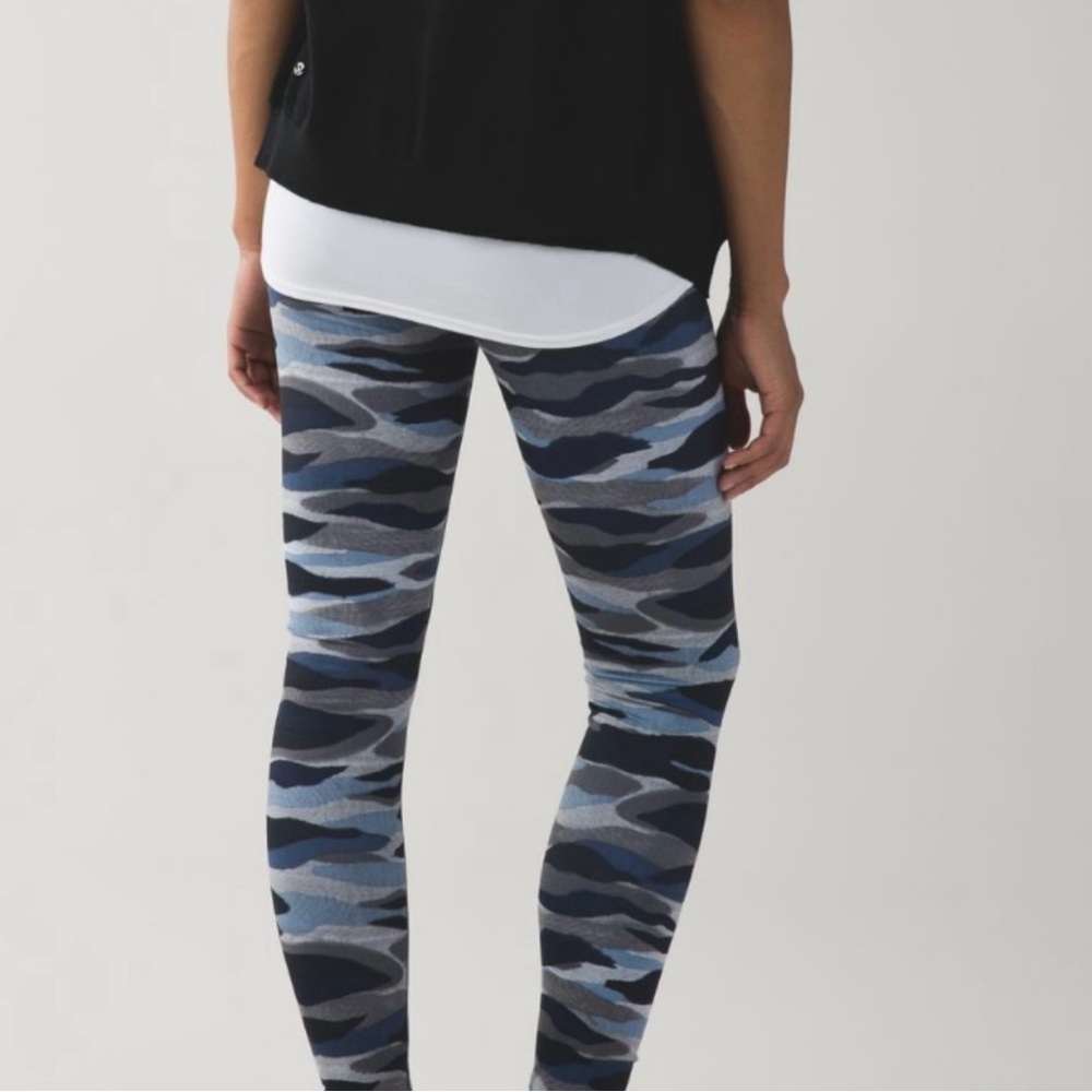 Lululemon Athletica Camo Leggings - Blue and Gray